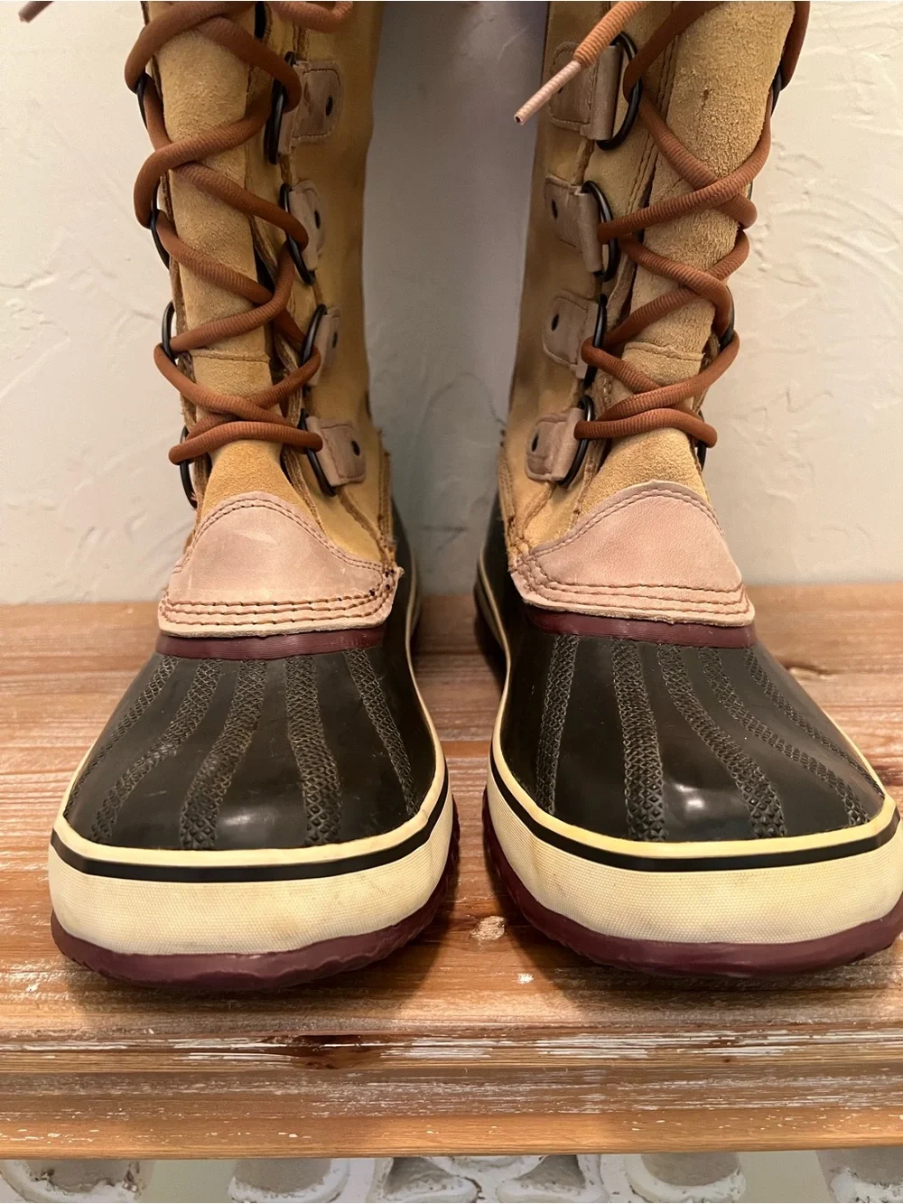 Sorel Women’s Fur-Trim Lace-Up Waterproof Winter Boots - Tan/Black Size 11